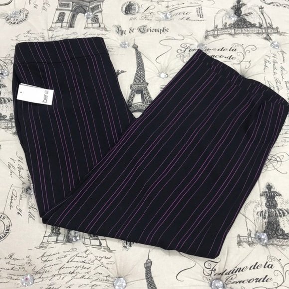 Bar III Trendy Plus Size Striped Wide-Leg Pants - Picture 3 of 7